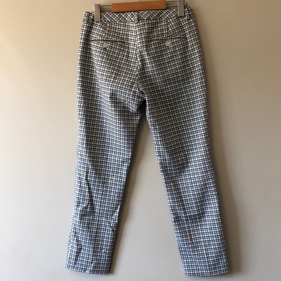 Weekend by MaxMara Slim Cigarette Crop Pants - Picture 4 of 7